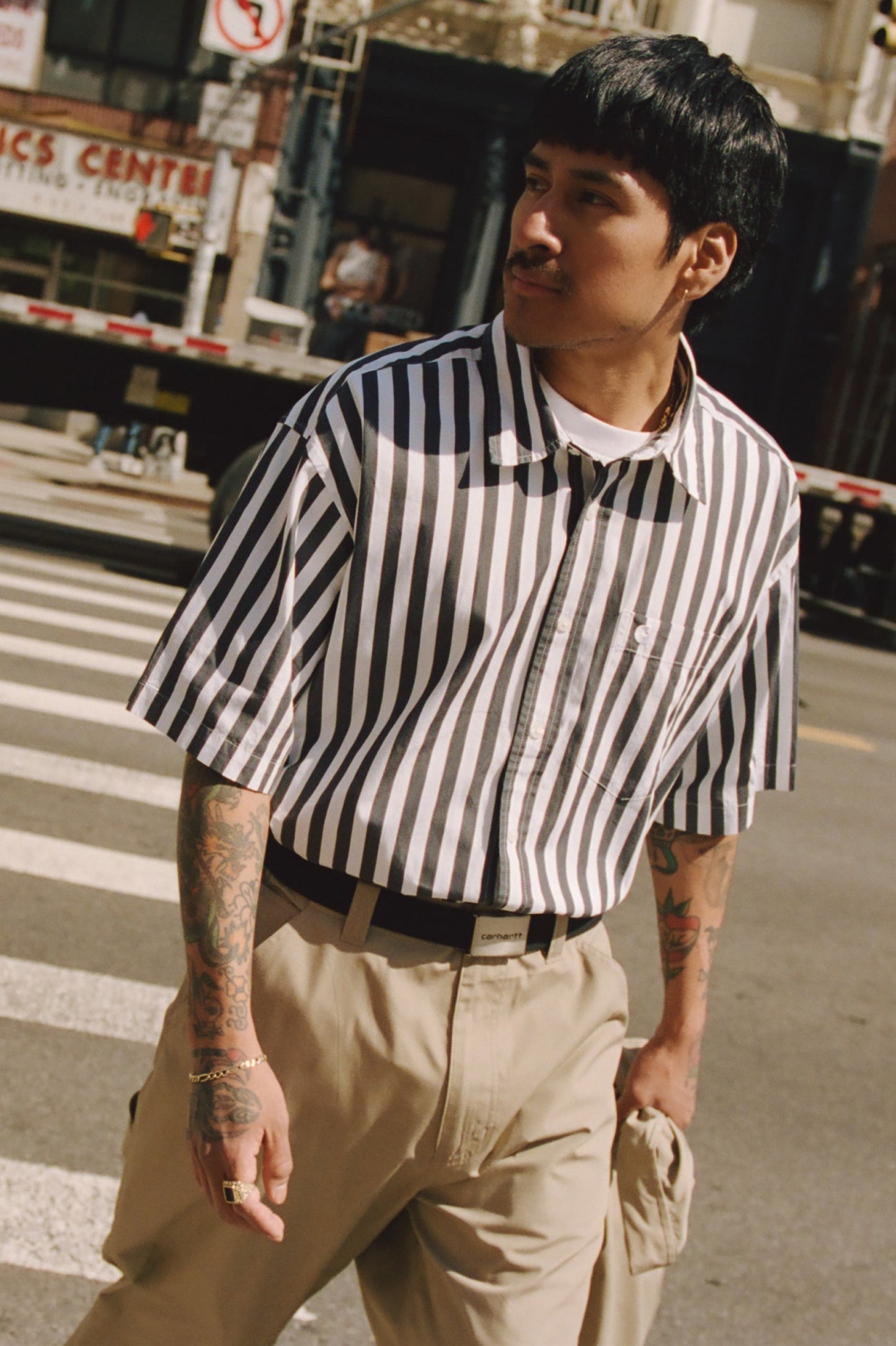 Short Sleeve Royce Stripe Shirt Graphite / White