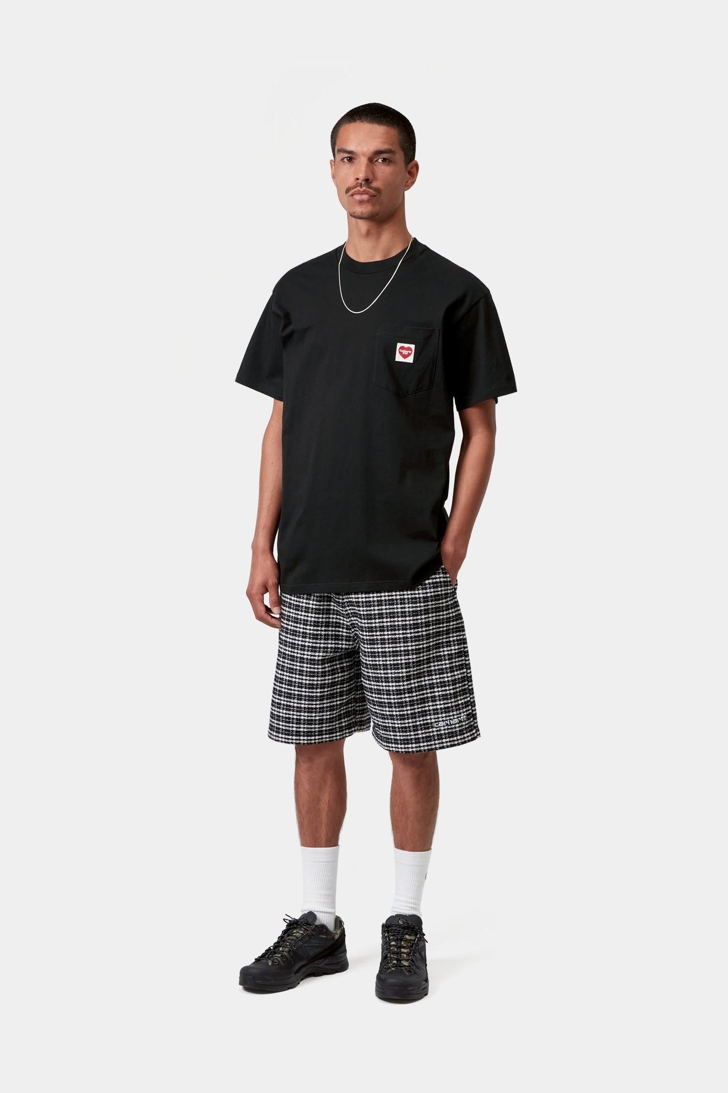 Pocket Heart T-Shirt Black / Red