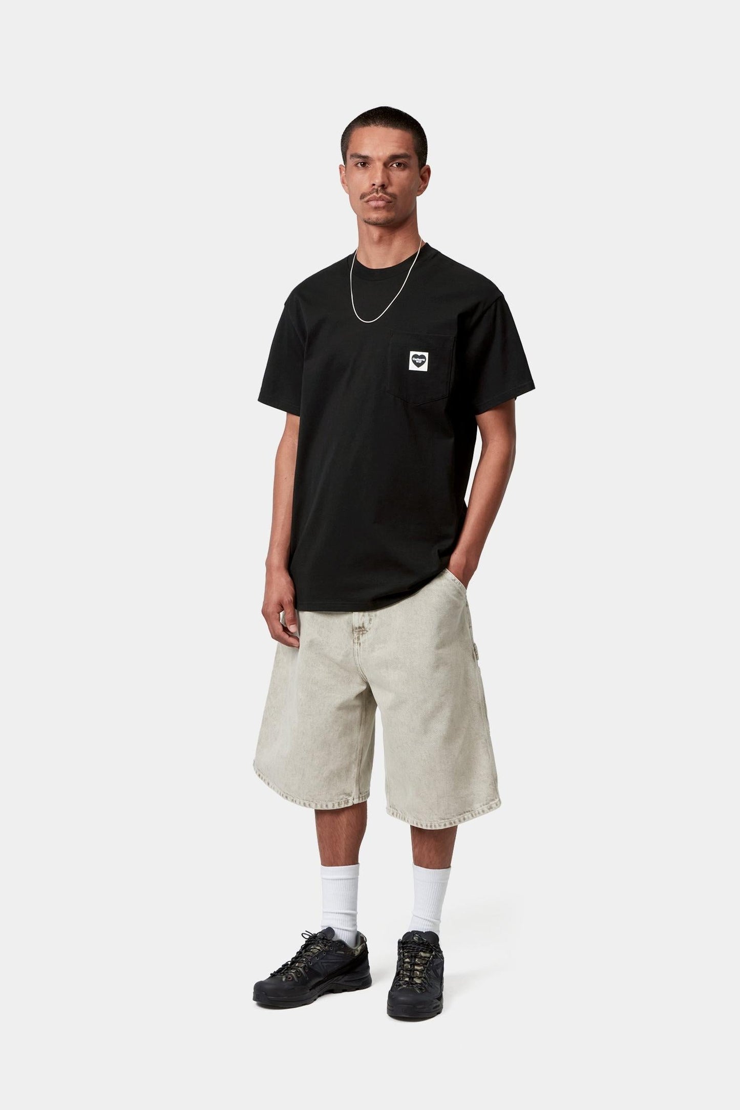 Pocket Heart T-Shirt Black / Black