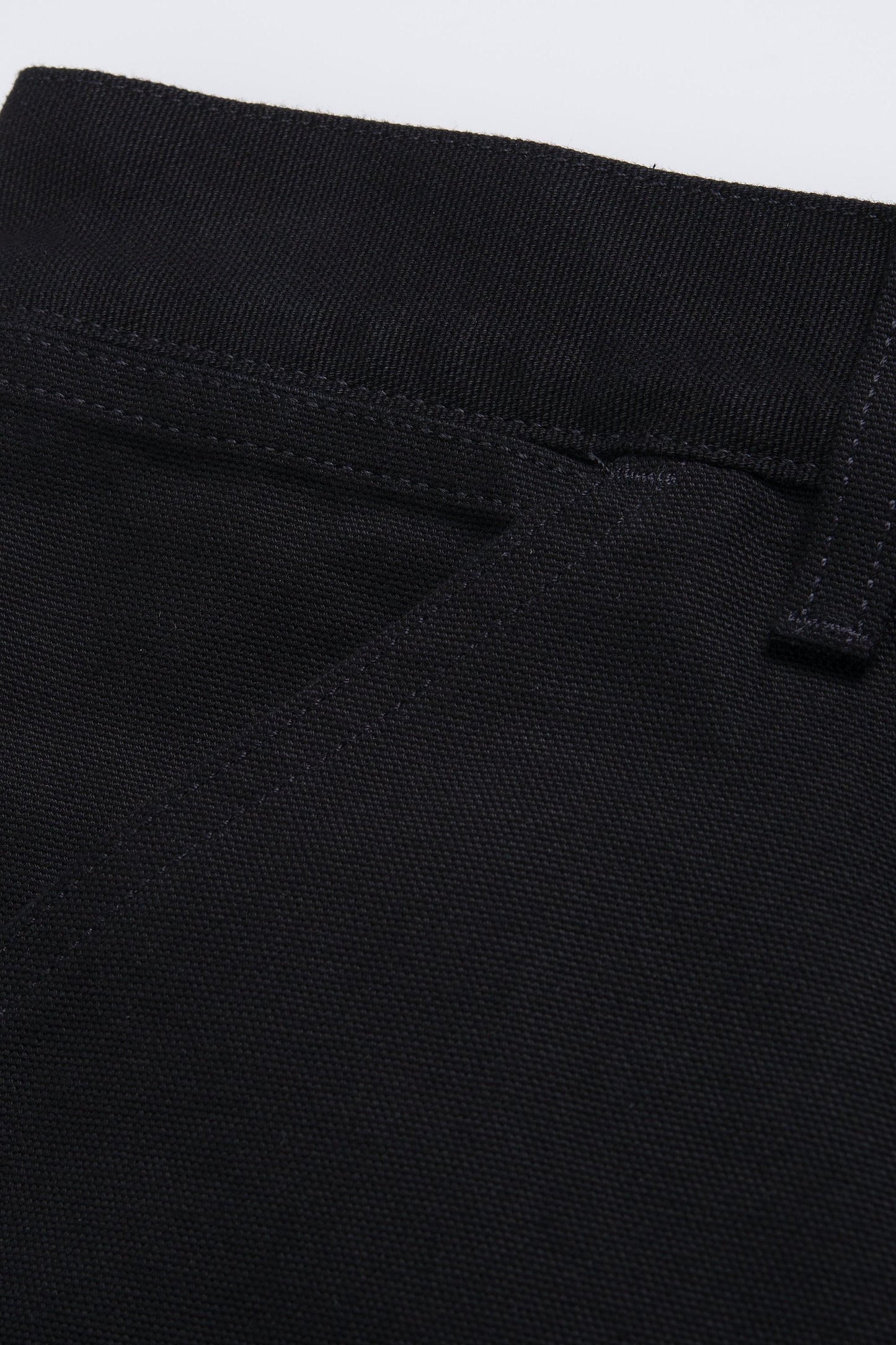 Single Knee Short Black (Rinsed)